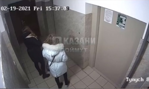 «Вспомните себя»: жительница Казани пожаловалась на молодых девушек, которые выпивали в подъезде