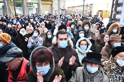 Названы два вероятных сценария пандемии коронавируса в 2021 году