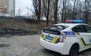 На проспекте Любомира Гузара неизвестные пытались построить новую дорогу На проспекте Любомира Гузара неизвестные пытались построить новую дорогу