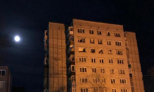 Семь квартир обрушилось при взрыве дома в Татарстане, есть погибшие и пострадавшие Семь квартир обрушилось при взрыве дома в Татарстане, есть погибшие и пострадавшие