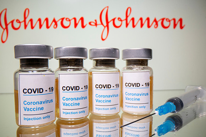 В Европе проверят связь между вакциной Johnson&Johnson и тромбозом В Европе проверят связь между вакциной Johnson&Johnson и тромбозом