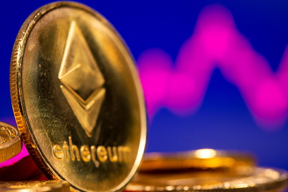 Главный конкурент биткоина рекордно подорожал Главный конкурент биткоина рекордно подорожал