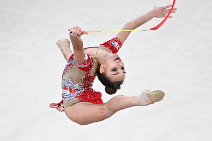 Российская гимнастка Дина Аверина выиграла три золота на чемпионате Европы Российская гимнастка Дина Аверина выиграла три золота на чемпионате Европы