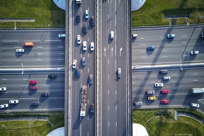 В Госдуме предложили ГИБДД активнее штрафовать за медленную езду в левом ряду В Госдуме предложили ГИБДД активнее штрафовать за медленную езду в левом ряду
