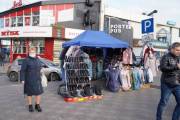 Возле станции метро «Левобережная» уберут стихийную торговлю