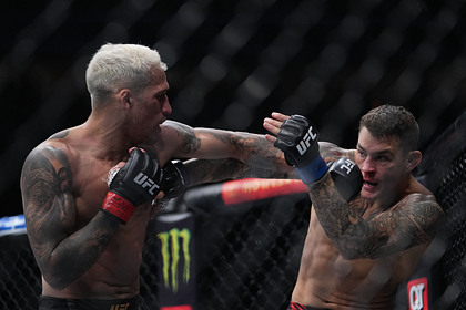 Оливейра задушил Порье и защитил титул чемпиона UFC