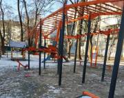 В Соломенском районе установили ​​спортивную площадку для занятий Street Workout