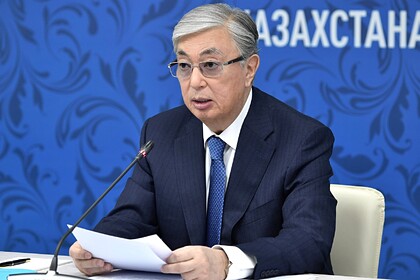 Токаев объяснил важность прибытия миротворцев из России Токаев объяснил важность прибытия миротворцев из России