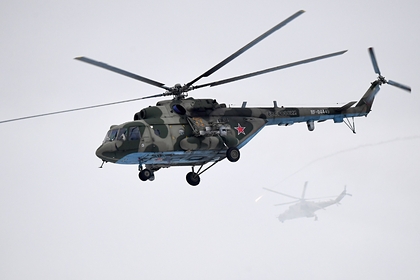 Ми-8 эвакуировал экипаж российского судна в Охотском море